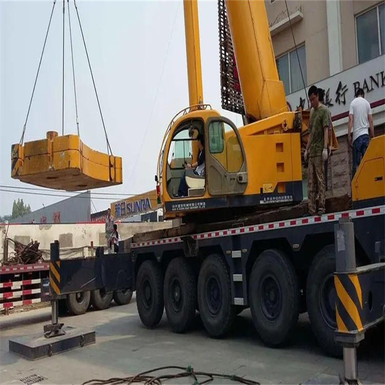 巩义当地吊车出租|机器吊装|75吨|工厂搬迁服务